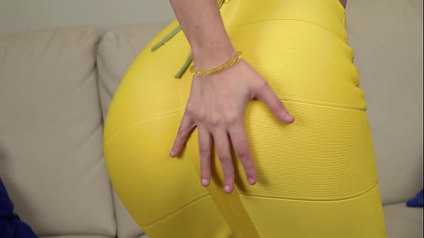Piss in the mouth of a hot 19 year old teen Pop who gets a BBC for the first time 0% pussy Facefucking Rough sex EKS071-P01