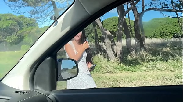 the poor girl couldn’t pay the cab driver